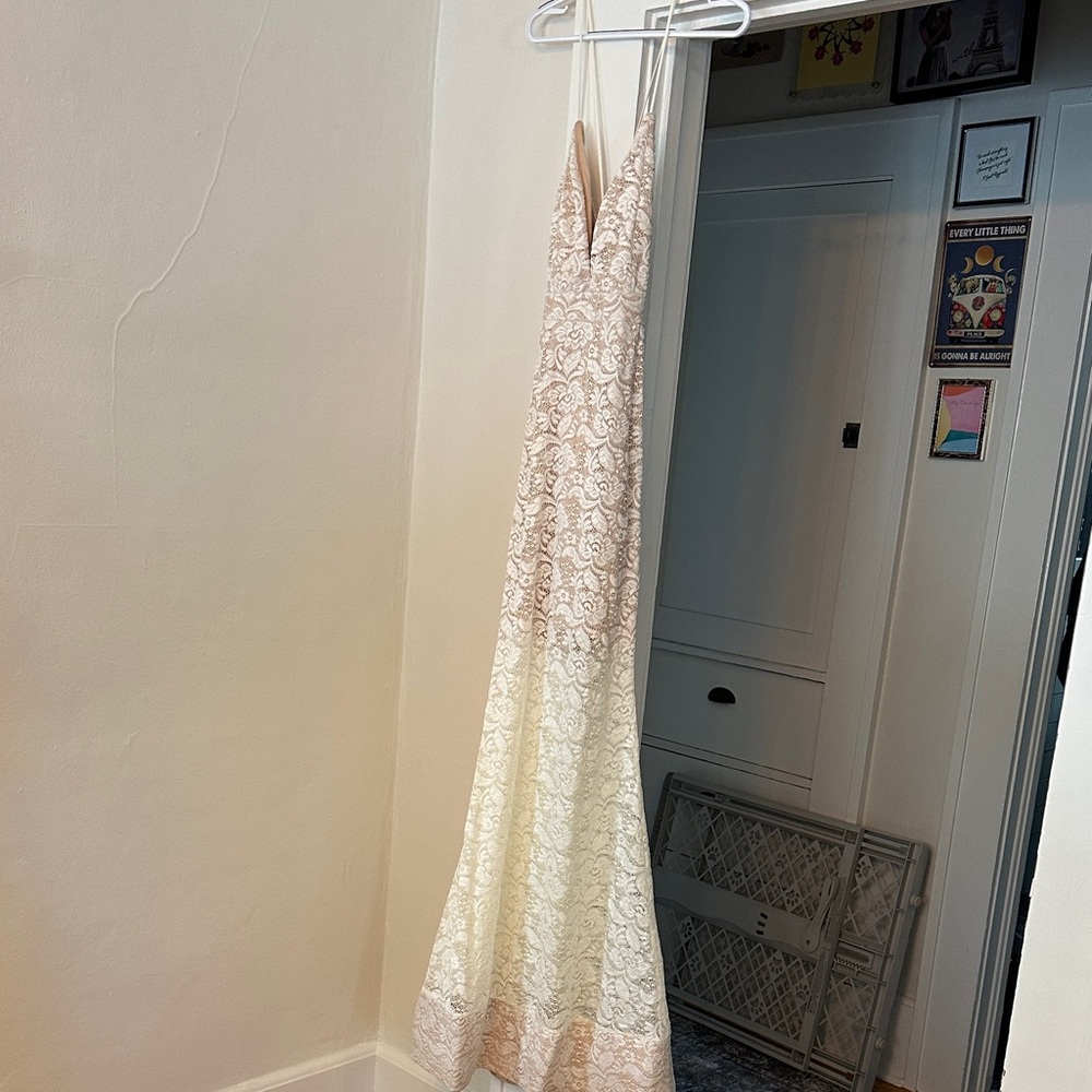 Elegant Lace Maxi Dress